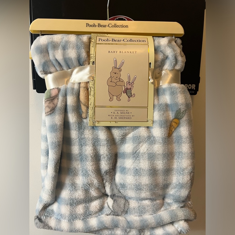 NEW Pooh Bear Collection Winnie The Pooh 30"x40" Baby Blanket Easter Bunny Boys